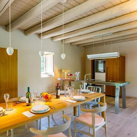 Colombara 10 فيلة Piozzano